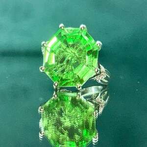 Attention grabbing 17.25 carat Chartreuse Quartz in pure brass